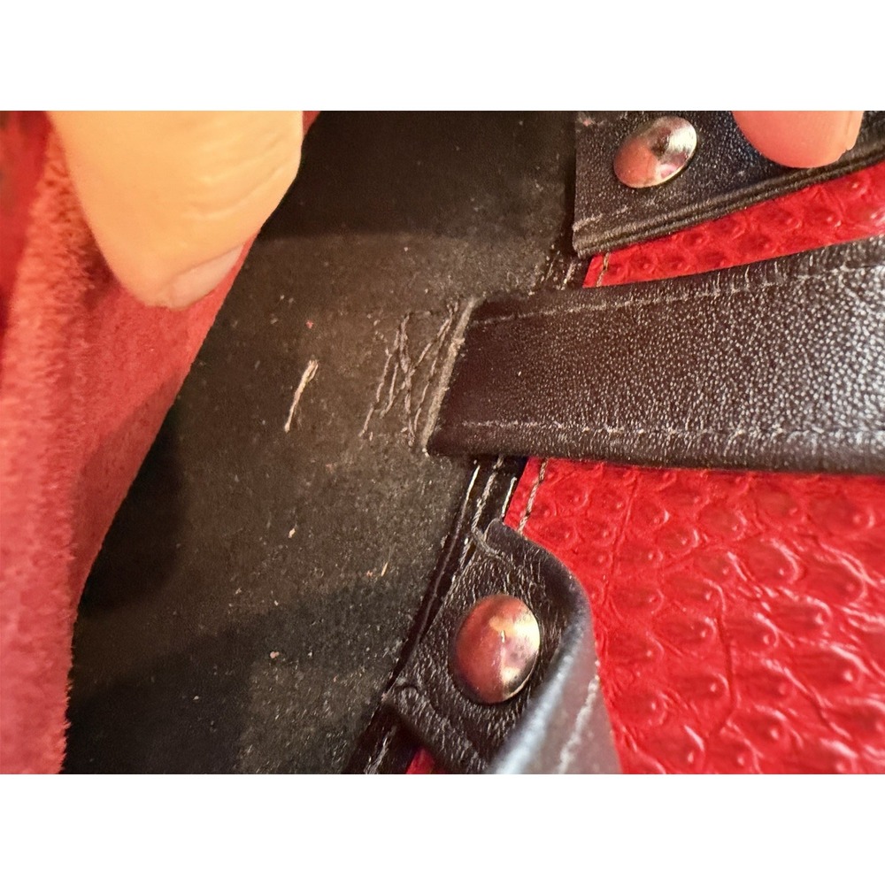 Greg Roche Signed 2010 Leather Backpack Red Black Embossed Vintage Artisan - Picture 9 of 12